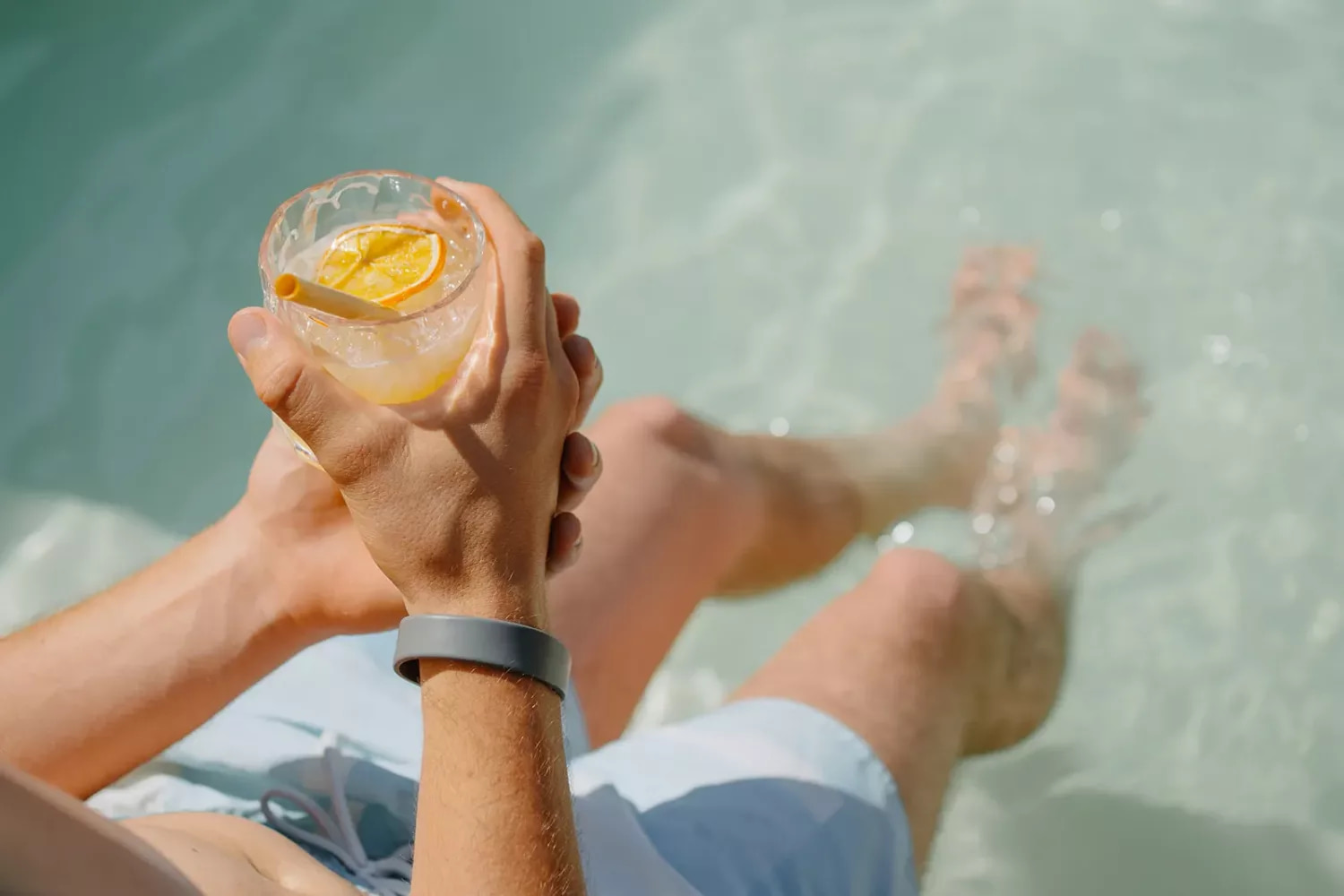 lounge bar sané zomer bij sané, lounge bar, zwembad en cocktails